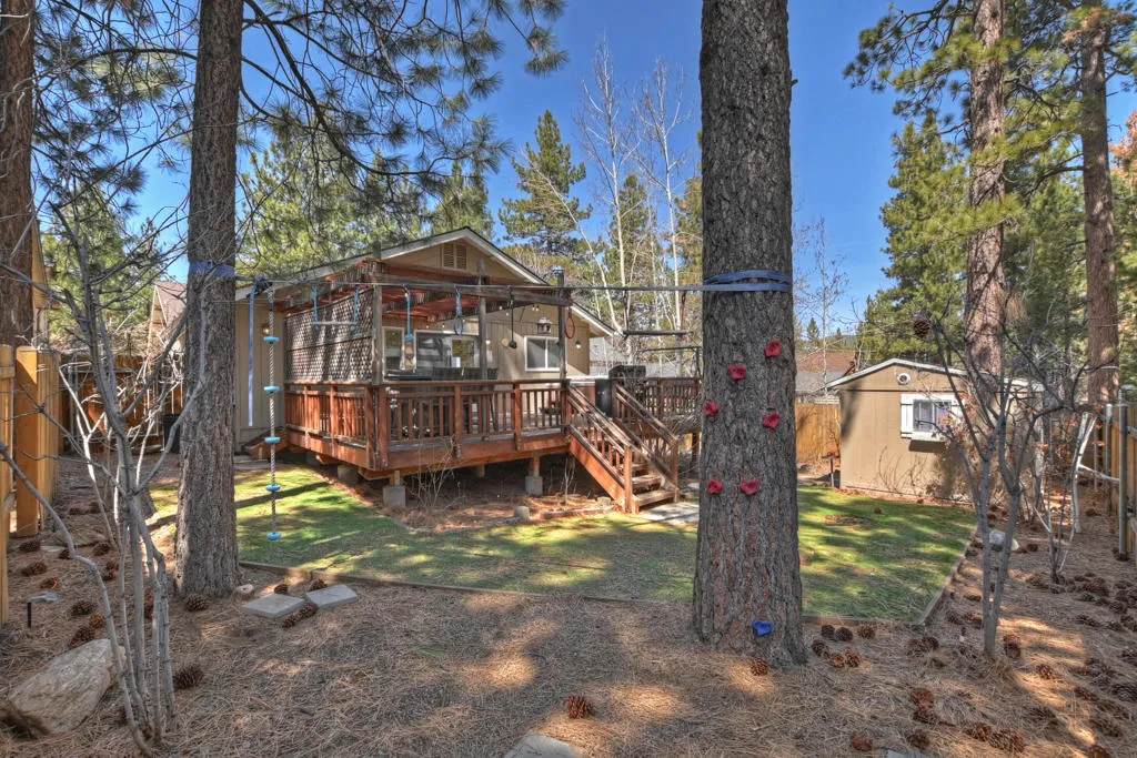 387 Wren Drive, Big Bear, California 92315 home-pic-40